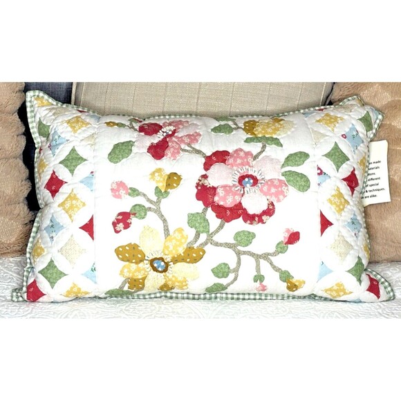 The Home Quilted Look Zipper Pillow Sham Floral Green Gingham Trim & Backing NWT - Picture 2 of 14